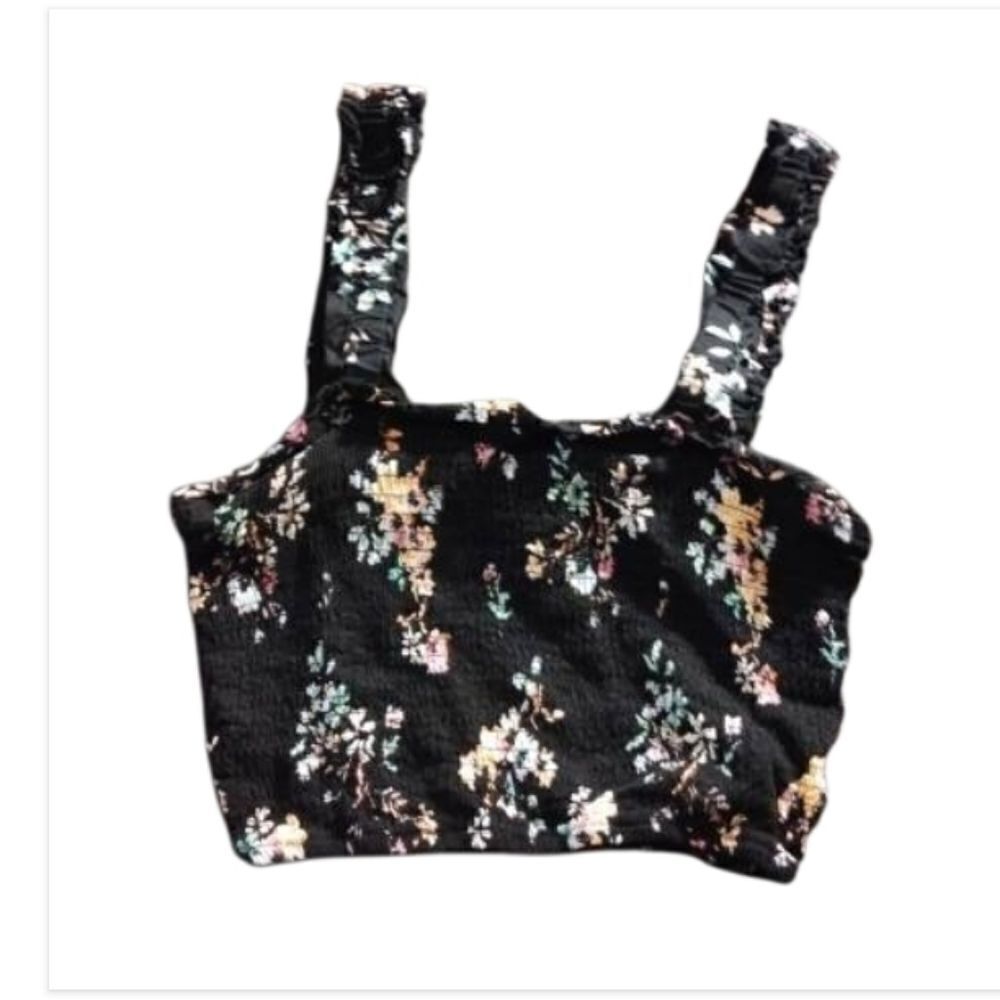No Boundaries Black Floral Crop Top(376)